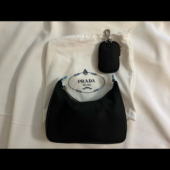 Prada Re-Edition 2005 Te-Nylon Bag - Picture 2 of 10